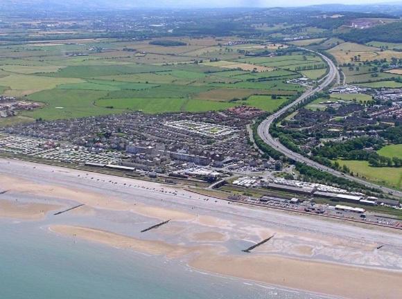 Modern 2 Bedroom Static Caravan - Lyons Kingsley Holiday Park - Pensarn, Abergele - Pet Friendly 外观 照片